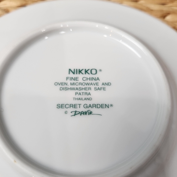Nikko, Secret Garden Davir Tea Saucers, Set of 4 Fine China - Picture 9 of 10